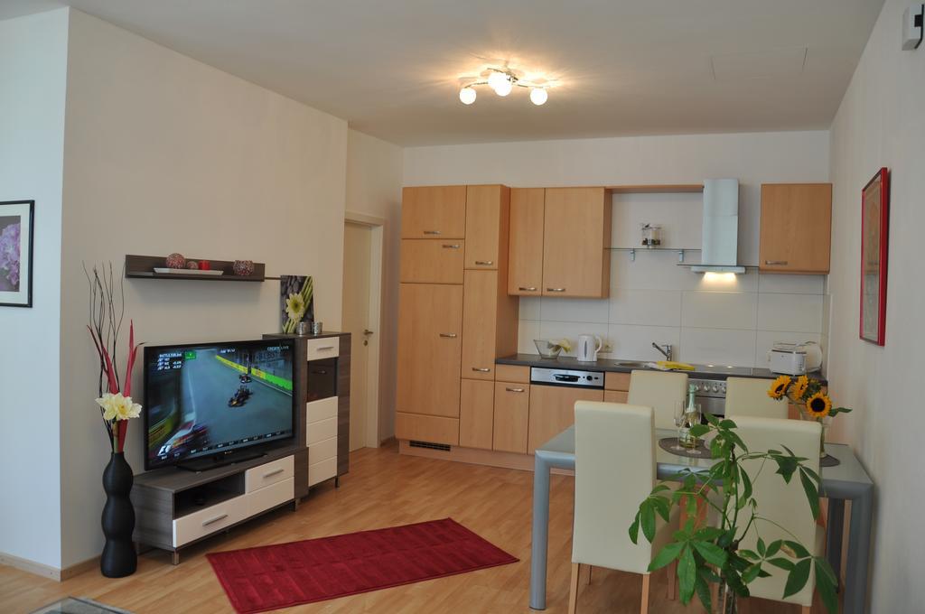 Appartement Romantikstadt Steyr Rum bild